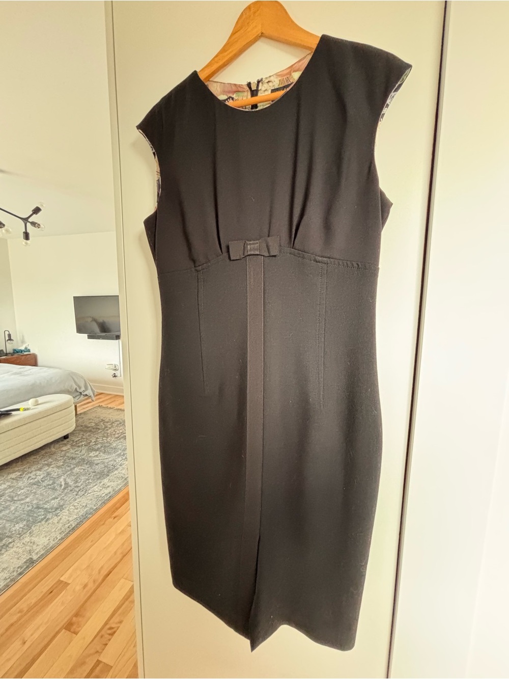 Ted Baker London Black Cap-Sleeve Sheath Dress with Waist Bow